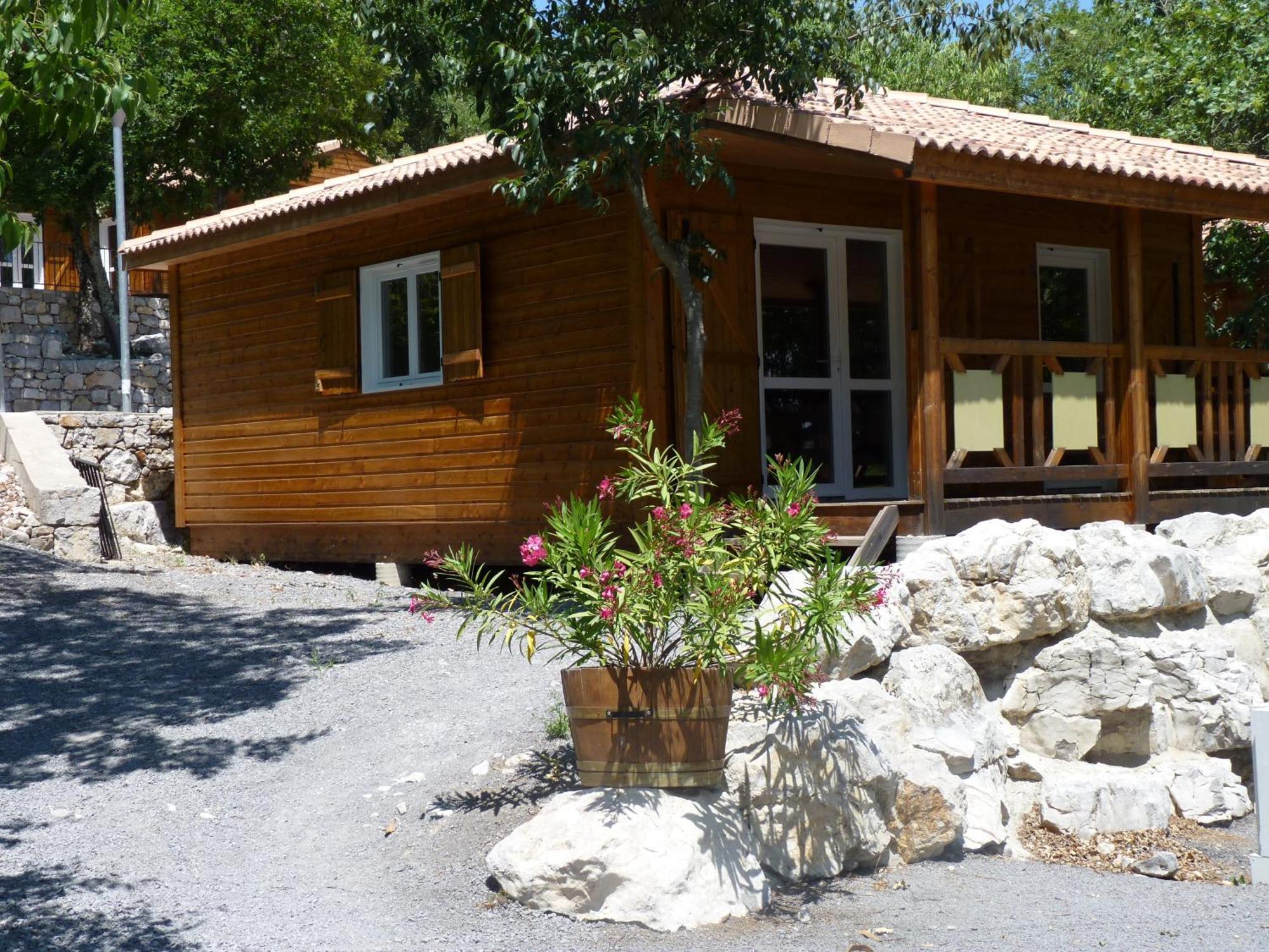 Rev'ôthijol Vacances Saint Alban Auriolles Habitación foto